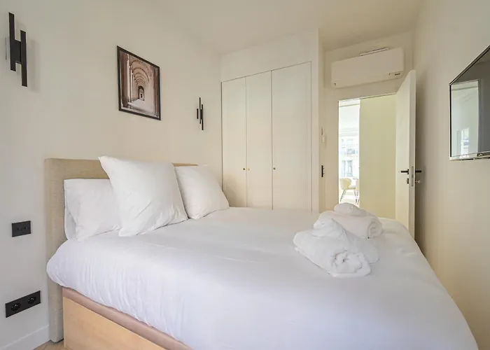 Luxurious & Famous Parisian Flat Apartmán